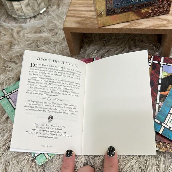Doreen Virtue Healing W/The Angels 
Oracle Cards 44 Card Deck & Guidebook 1999 - Picture 11 of 17